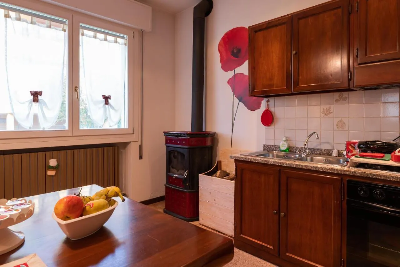 Al Casale B&B Casalserugo 0*,  Italy