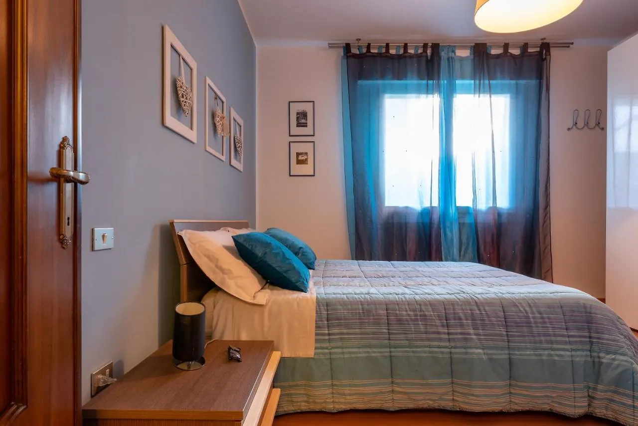 Al Casale B&B Casalserugo 0*,  Italy